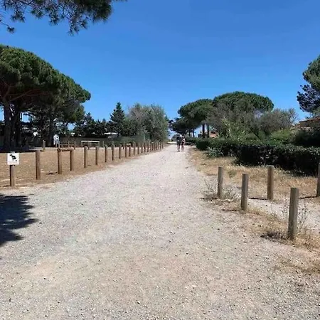 度假居 Aux Ayguades, Pavillon Confort Proche Plage, Terrasse Et Wifi 格吕桑