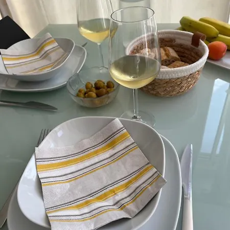 度假居 Aux Ayguades, Pavillon Confort Proche Plage, Terrasse Et Wifi 格吕桑
